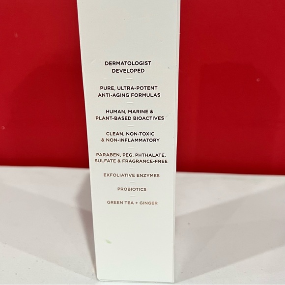 Eighth Day Skincare Anti-Aging
Cleansing Gel 1.7 oz. Brand NIB face wash - Picture 2 of 5